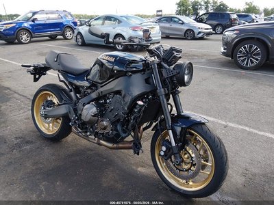 2025 Yamaha XSR900