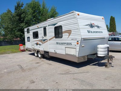 2004 Fleetwood Enterprises Fleetwood Enterprises, Inc. (Wilderness)