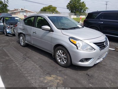 2018 Nissan Versa