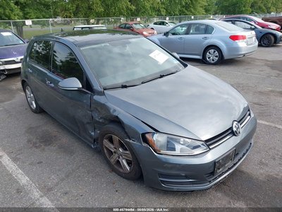 2017 Volkswagen Golf