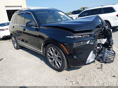 2023 BMW X7