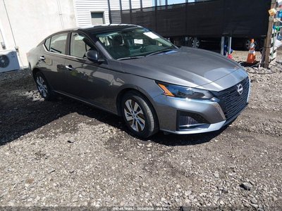 2025 Nissan Altima