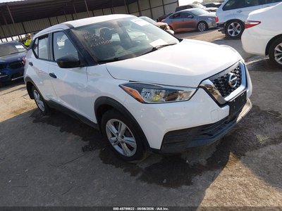 2020 Nissan Kicks