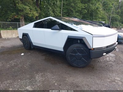 2025 Tesla Cybertruck