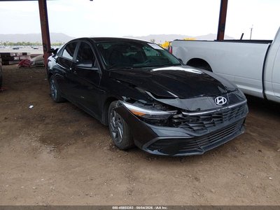 2024 Hyundai Elantra Hybrid
