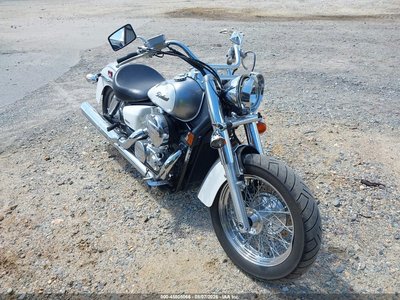 2006 Honda Vt750