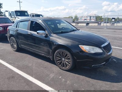 2011 Chrysler 200