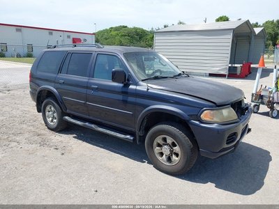 2003 Mitsubishi Montero