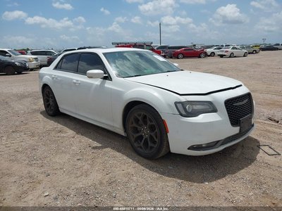 2016 Chrysler 300