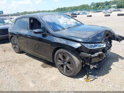 2024 BMW IX