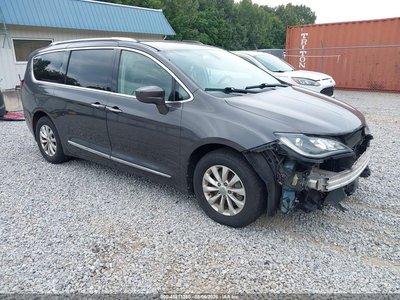 2018 Chrysler Pacifica