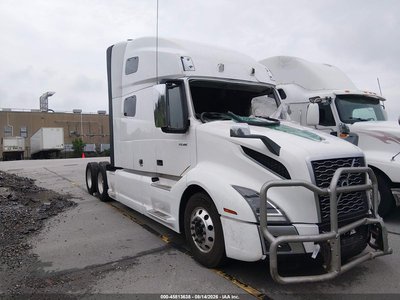 2020 Volvo VNL