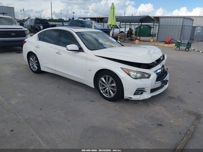2014 Infiniti Q50