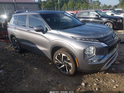2024 Mitsubishi Outlander
