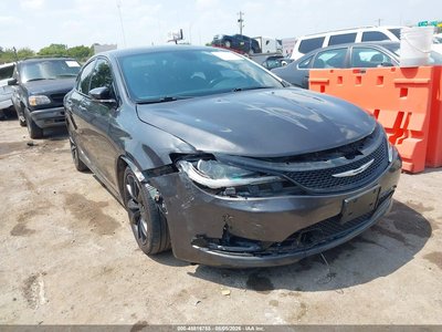 2016 Chrysler 200