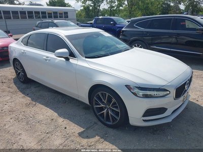 2018 Volvo S90