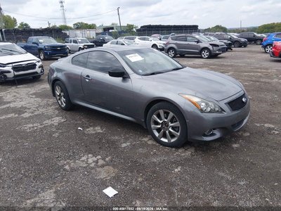 2015 Infiniti Q60