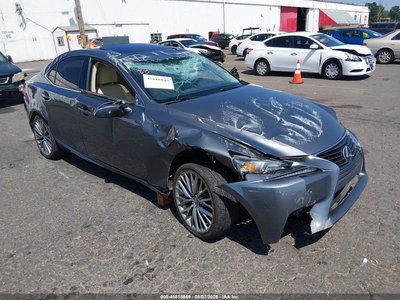 2015 Lexus IS