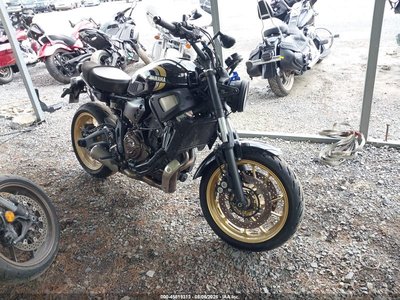 2025 Yamaha XSR700
