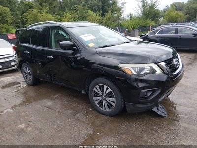 2017 Nissan Pathfinder