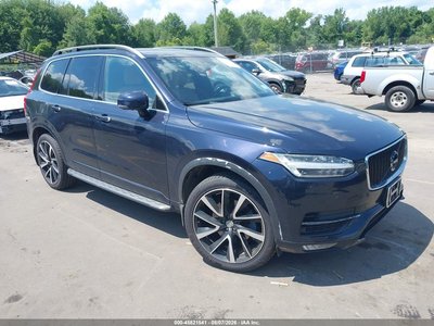 2017 Volvo XC90