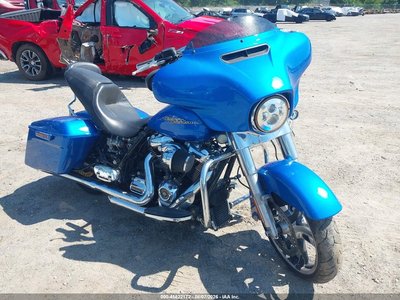 2018 Harley-Davidson FLHXS
