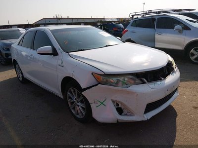2013 Toyota Camry Hybrid