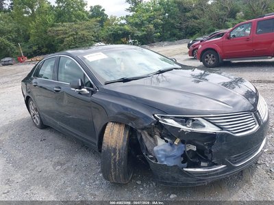 2014 Lincoln MKZ