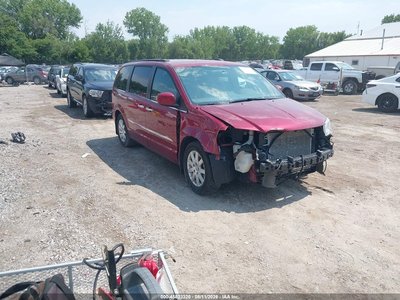 2015 Chrysler Town & Country