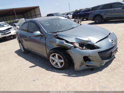 2013 Mazda 3