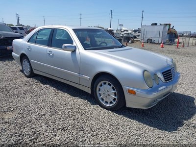 2000 Mercedes-Benz E-Class