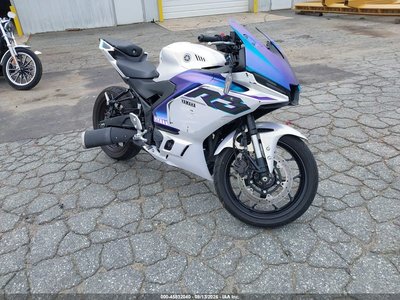 2025 Yamaha YZF-R3