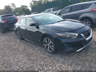 2017 Nissan Maxima