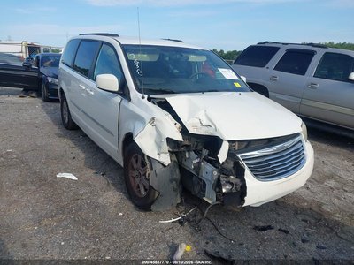 2012 Chrysler Town & Country