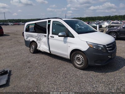 2016 Mercedes-Benz Metris