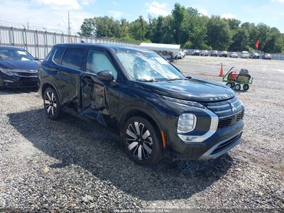 2025 Mitsubishi Outlander