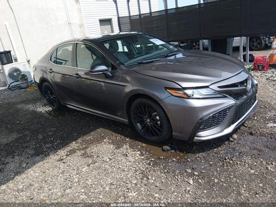 2024 Toyota Camry Hybrid