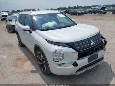 2022 Mitsubishi Outlander