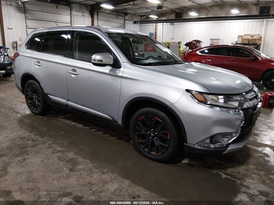 2016 Mitsubishi Outlander