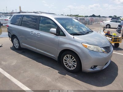 2013 Toyota Sienna