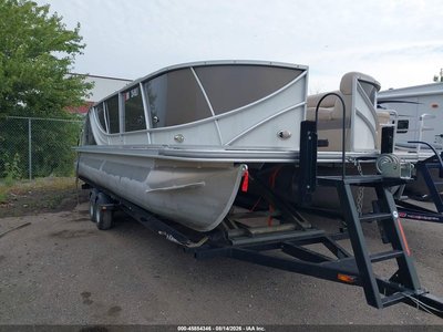 2019 South Bay 24'
