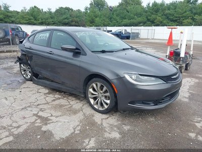 2015 Chrysler 200