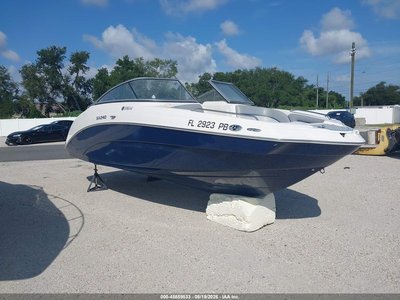 2010 Yamaha 23'