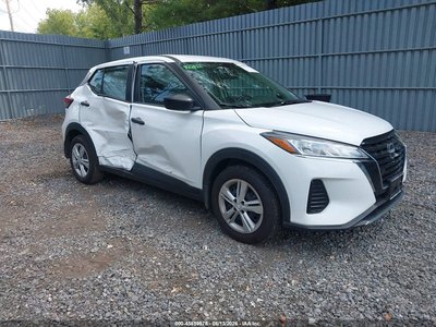 2025 Nissan Kicks