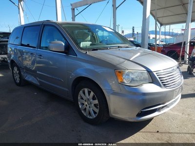2013 Chrysler Town & Country