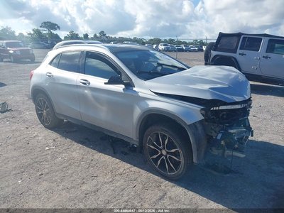 2015 Mercedes-Benz GLA-Class