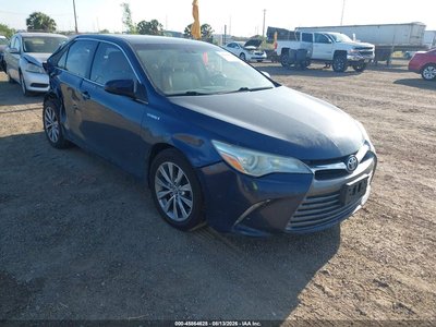 2016 Toyota Camry Hybrid