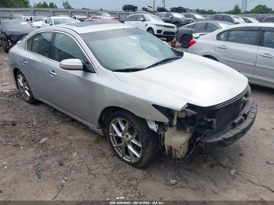 2010 Nissan Maxima