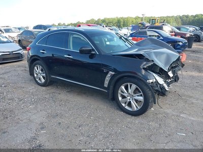 2014 Infiniti QX70