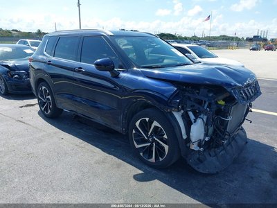 2022 Mitsubishi Outlander